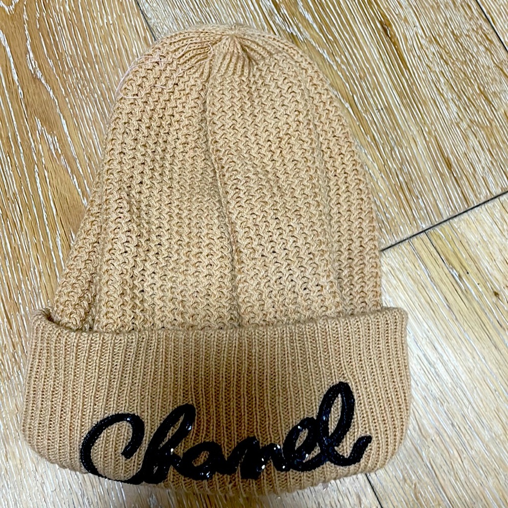 Chanel beanie